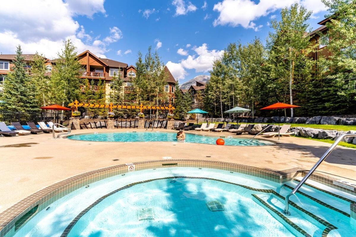 The Raven Suite At Stoneridge Mountain Resort 캔모어 외부 사진
